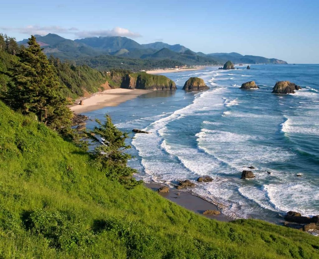 best places to travel solo in usa, travel alone in us