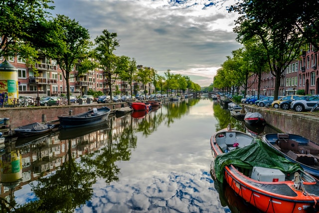 euro backpacking trips, backpack europe